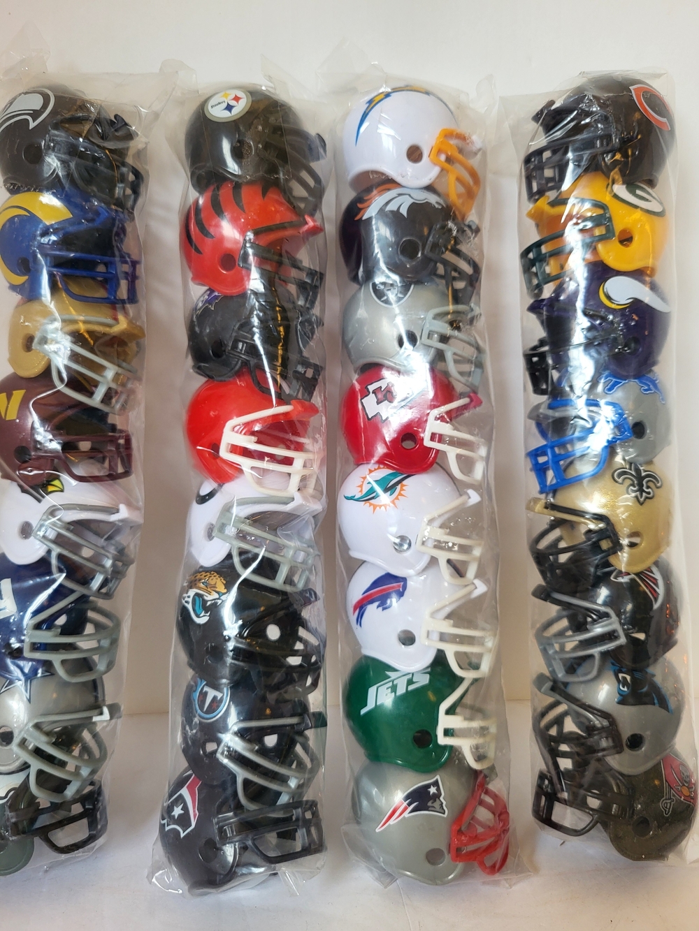 Riddell 2025 NFL Football Mini Helmets Set/32 2"